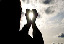 辽宁男篮对阵山东生死战，韩德君出战张镇麟伤缺，胜者晋级四强！.